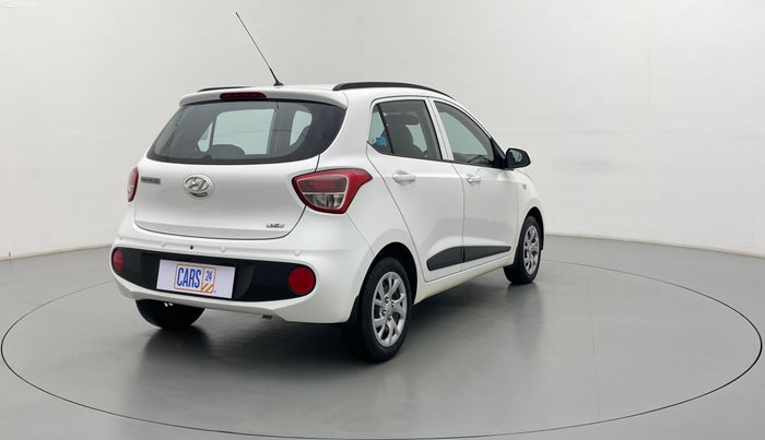 2019 Hyundai Grand i10 MAGNA 1.2 KAPPA VTVT, Petrol, Manual, 32,717 km, Right Back Diagonal