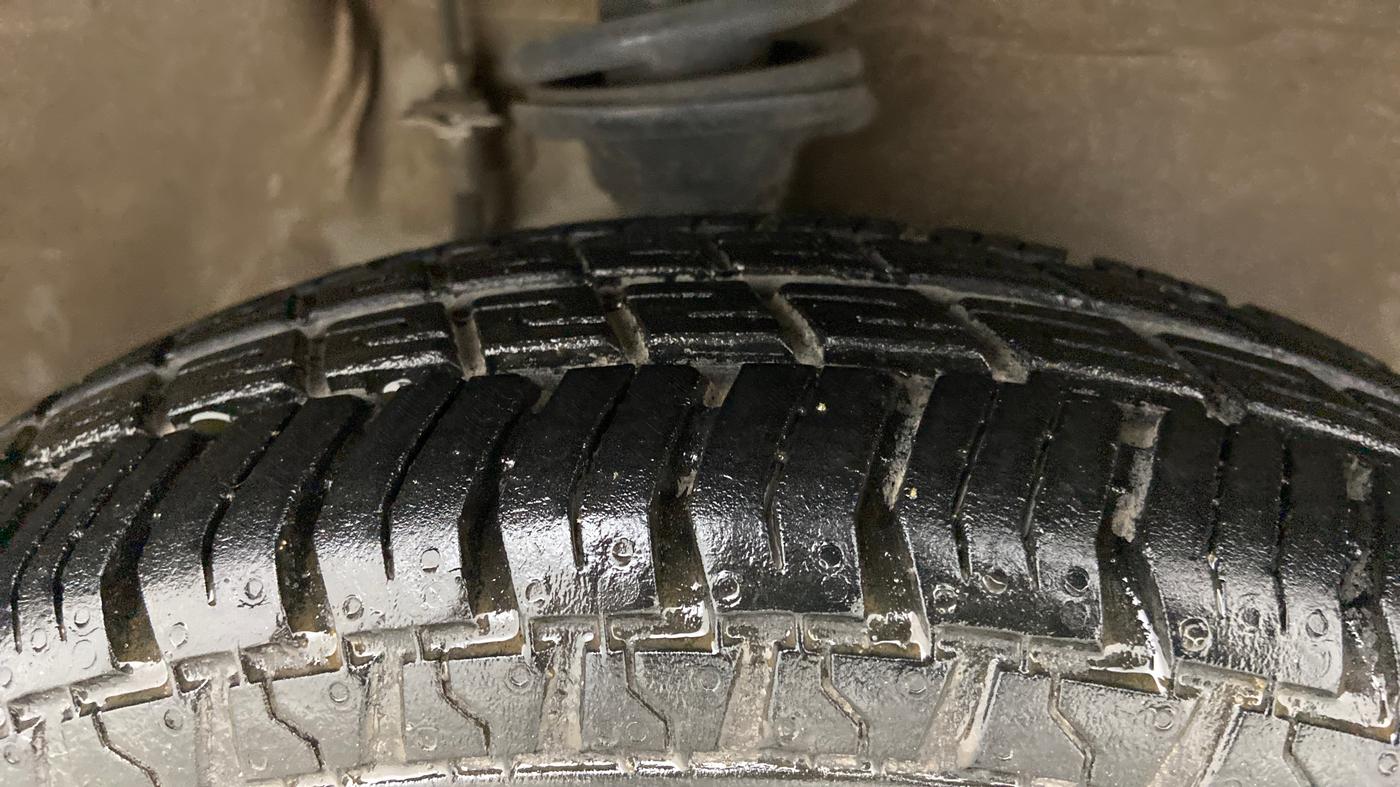 2018 Maruti Alto 800 LXI O, Petrol, Manual, 48,565 km, Right Front Tyre Tread