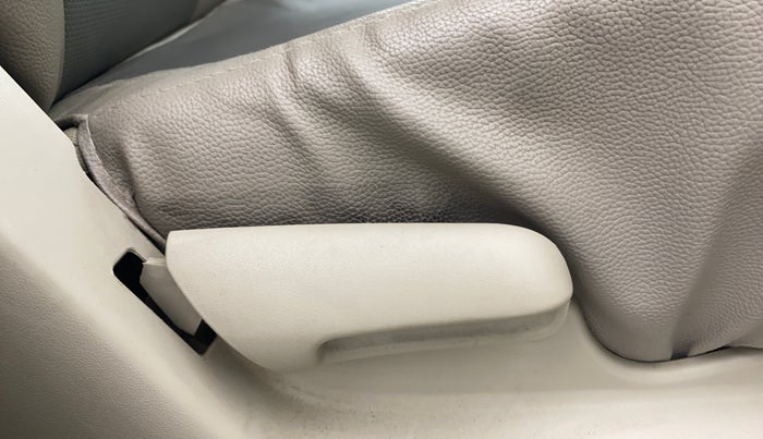 2017 Maruti Celerio ZXI, Petrol, Manual, 56,419 km, Driver Side Adjustment Panel