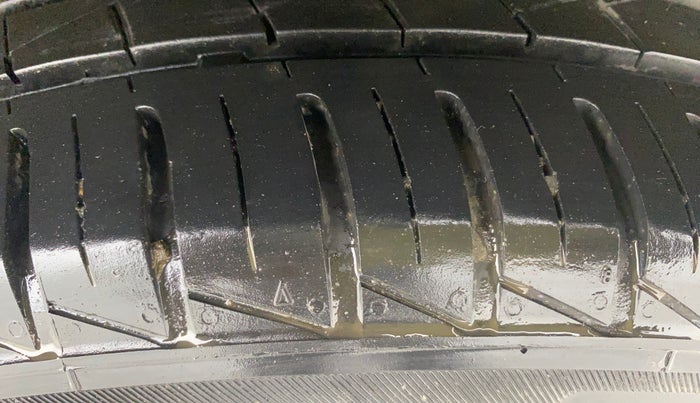 2017 Maruti Celerio ZXI, Petrol, Manual, 56,419 km, Left Rear Tyre Tread