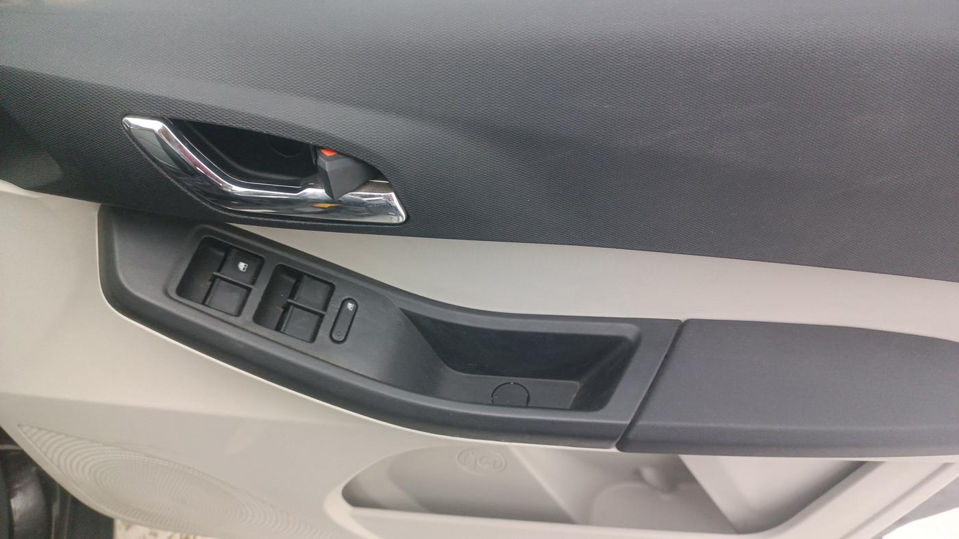 2023 Tata Tiago XZA PLUS PETROL, Petrol, Automatic, 27,220 km, Driver Side Door Panels Control