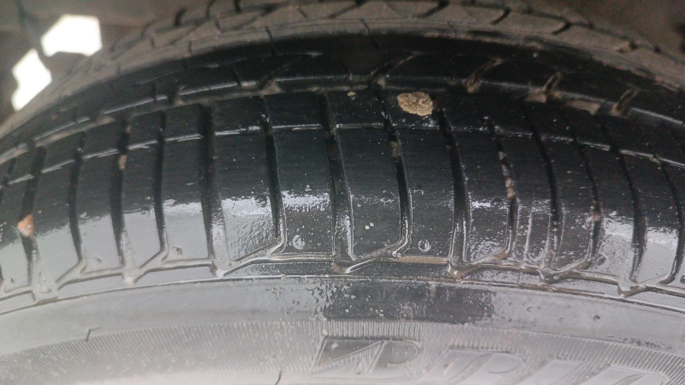 2023 Tata Tiago XZA PLUS PETROL, Petrol, Automatic, 27,220 km, Right Rear Tyre Tread