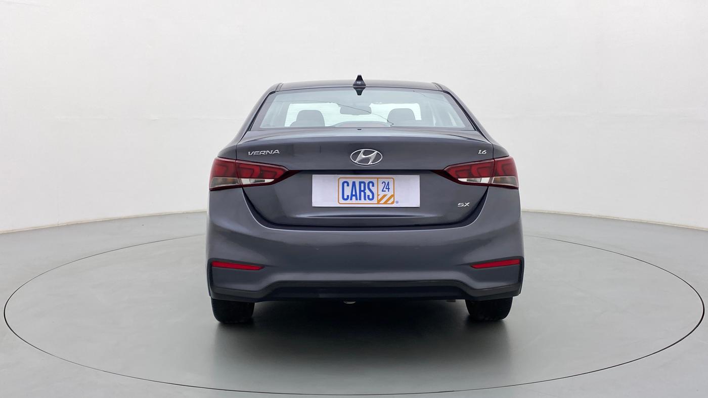 2017 Hyundai Verna 1.6 SX VTVT, Petrol, Manual, 29,275 km, Back/Rear