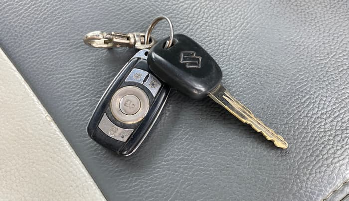 2013 Maruti Alto K10 LXI, Petrol, Manual, 1,03,320 km, Key Close Up