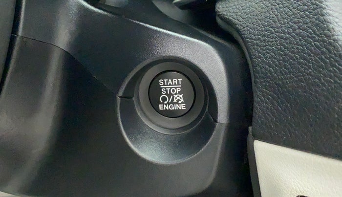 2020 Jeep Compass LIMITED PLUS DIESEL, Diesel, Manual, 28,946 km, Keyless Start/ Stop Button