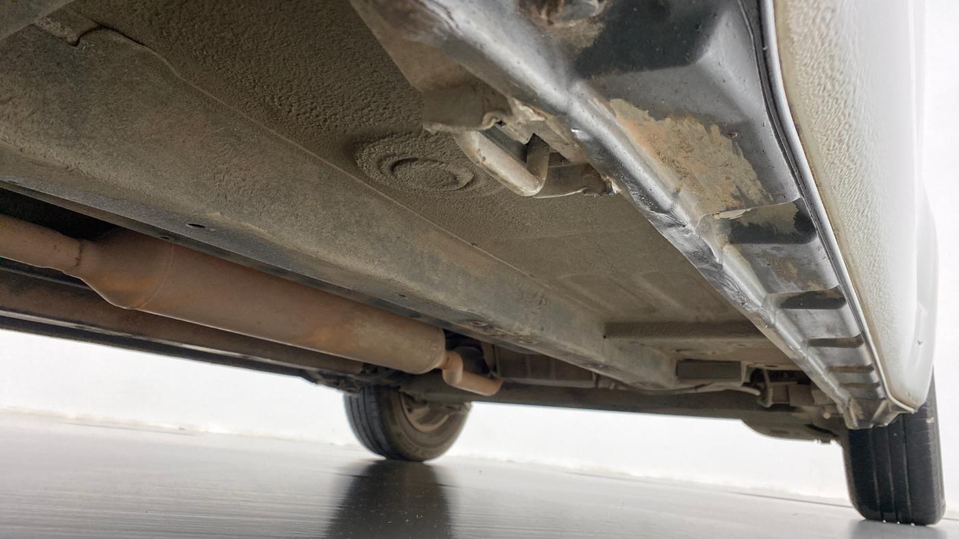 2011 Maruti Swift ZXI D, Petrol, Manual, 59,913 km, Right Side Underbody
