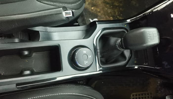 2023 Tata NEXON CREATIVE + SUNROOF 1.2 PETROL, Petrol, Manual, 13,404 km, Gear Lever