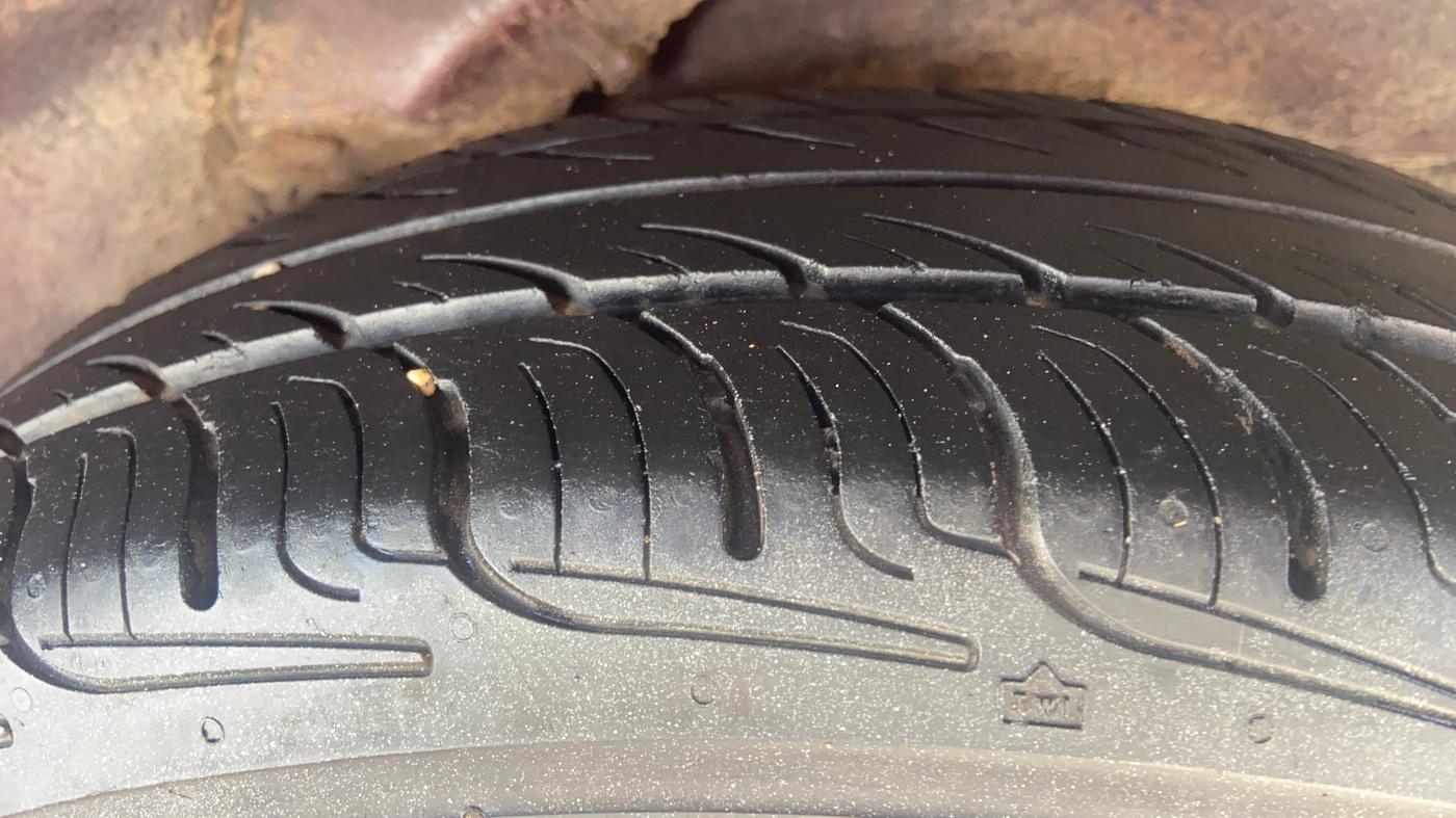 2013 Hyundai i10 MAGNA 1.2, Petrol, Manual, 55,606 km, Left Rear Tyre Tread