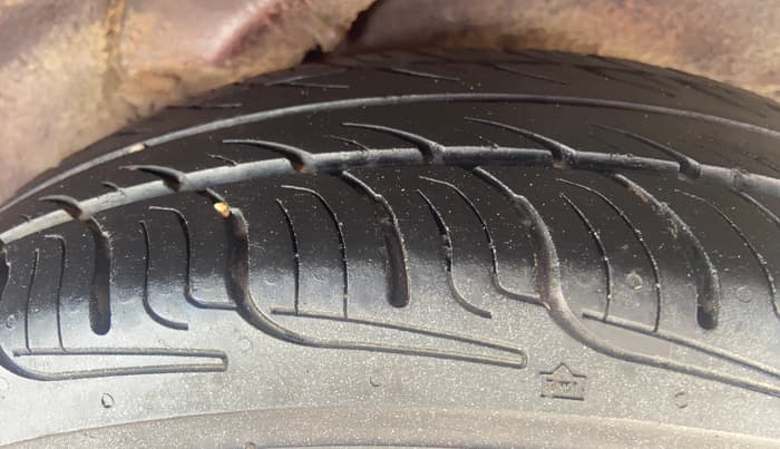2013 Hyundai i10 MAGNA 1.2, Petrol, Manual, 55,606 km, Left Rear Tyre Tread