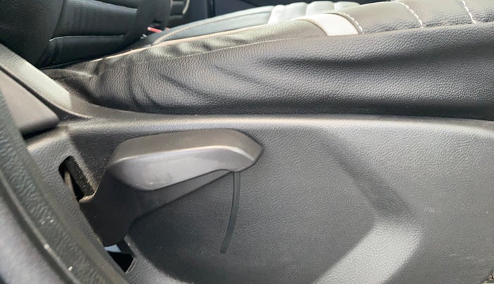 2021 Ford New Figo TITANIUM 1.2 PETROL MT, Petrol, Manual, 83,083 km, Driver Side Adjustment Panel