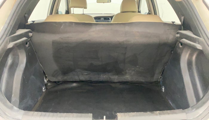 2018 Hyundai Elite i20 SPORTZ 1.2, Petrol, Manual, 89,909 km, Boot Inside