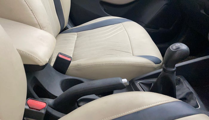 2018 Hyundai Elite i20 SPORTZ 1.2, Petrol, Manual, 89,909 km, Gear Lever