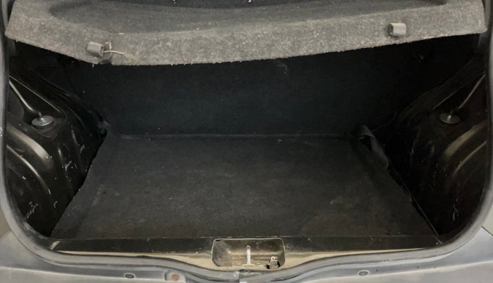 2016 Renault Kwid RXL, Petrol, Manual, 40,031 km, Boot Inside