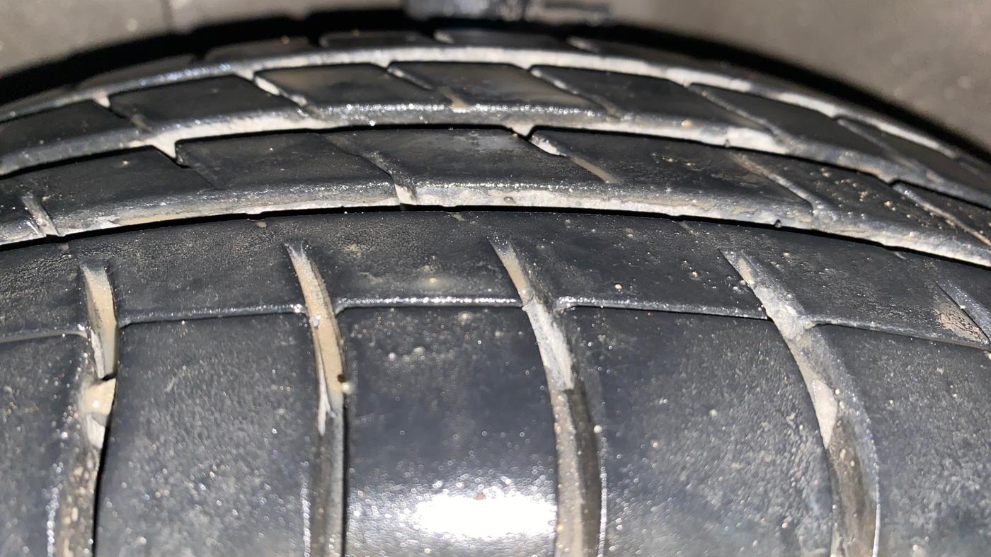 2015 Hyundai Xcent S 1.2, Petrol, Manual, 81,636 km, Left Front Tyre Tread