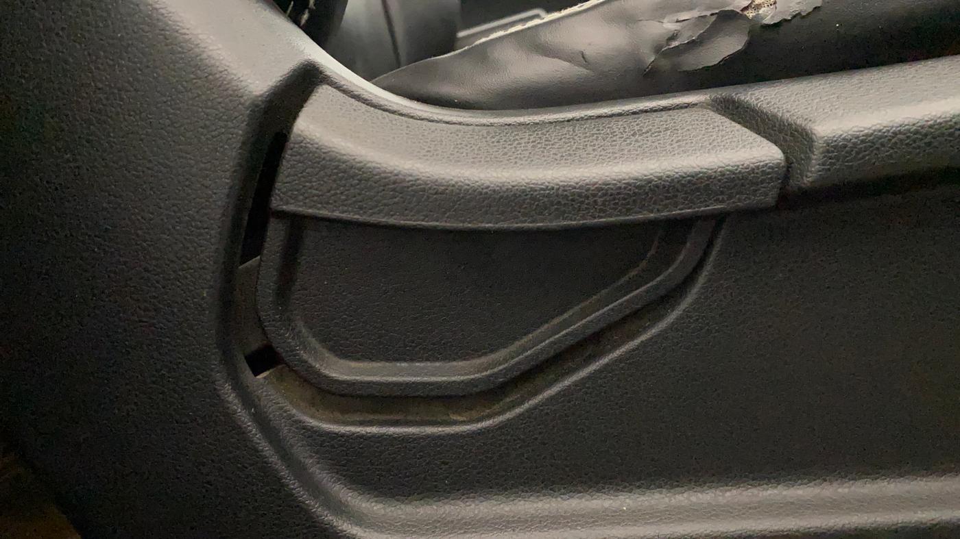 2021 Hyundai VENUE S 1.0 TURBO DCT, Petrol, Automatic, 1,29,717 km, Driver Side Adjustment Panel