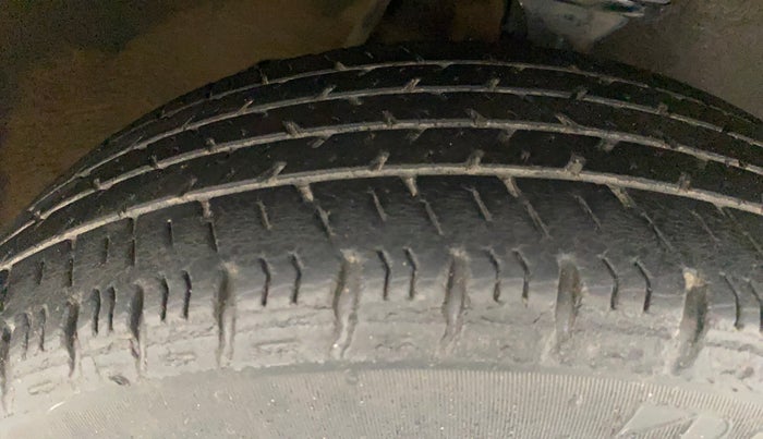 2017 Maruti Alto K10 VXI AMT, Petrol, Automatic, 43,123 km, Right Front Tyre Tread