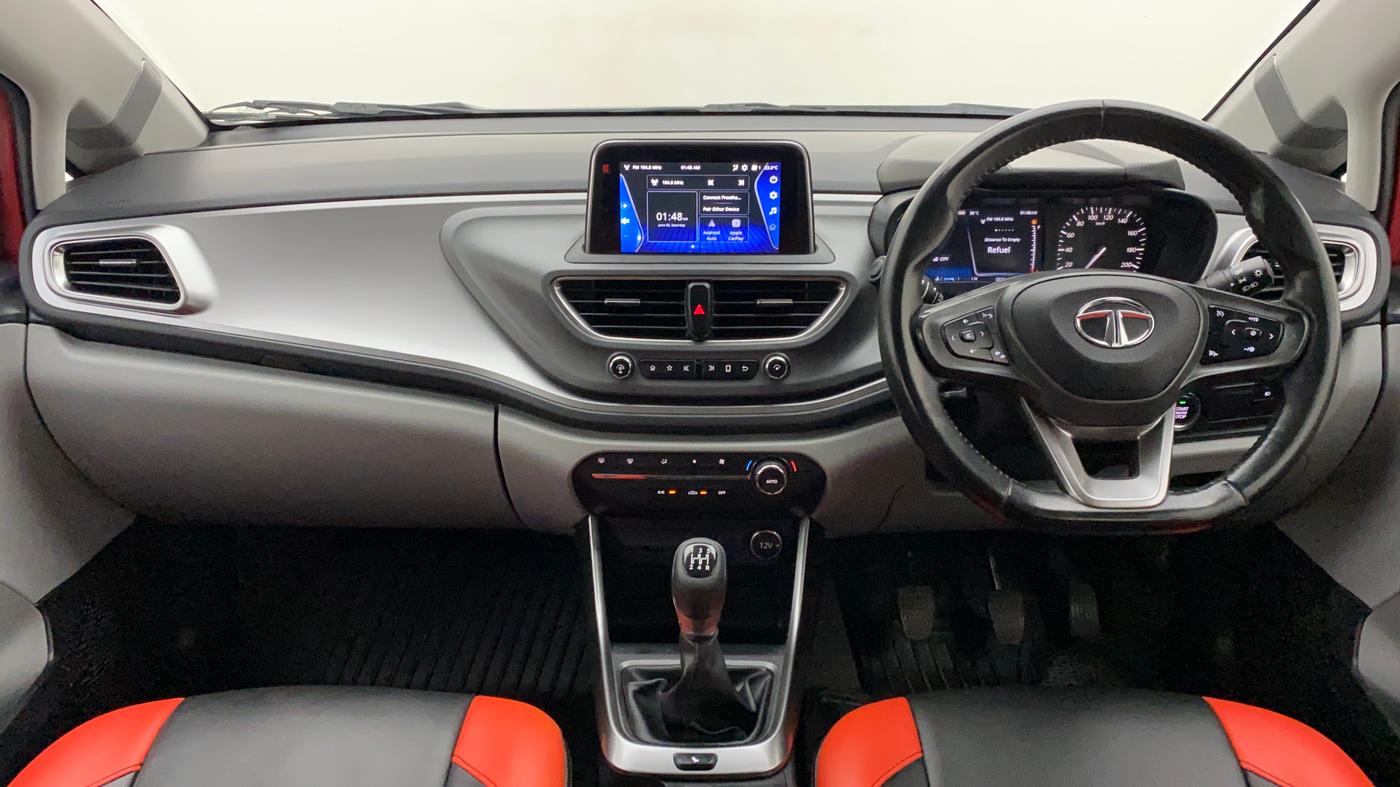 2020 Tata ALTROZ XZ PETROL, Petrol, Manual, 74,916 km, Dashboard