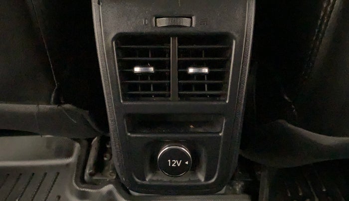 2020 Tata ALTROZ XZ PETROL, Petrol, Manual, 74,916 km, Rear AC Vents