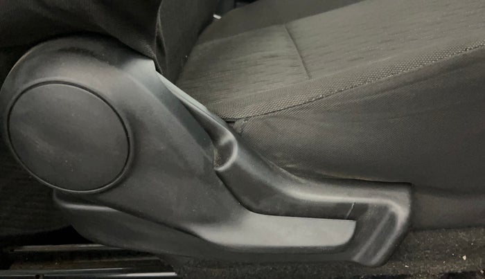 2018 Maruti Baleno DELTA PETROL 1.2, Petrol, Manual, 39,222 km, Driver Side Adjustment Panel