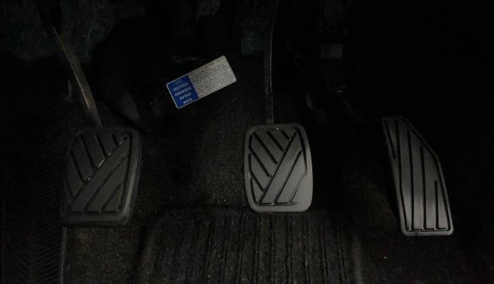 2018 Maruti Baleno DELTA PETROL 1.2, Petrol, Manual, 39,222 km, Pedals