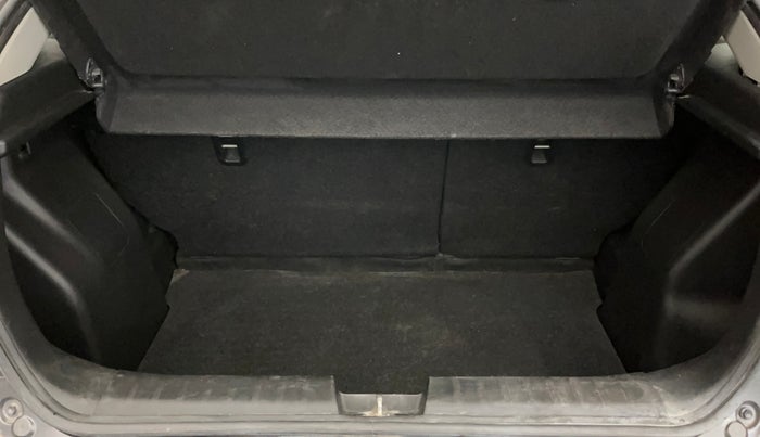 2018 Maruti Baleno DELTA PETROL 1.2, Petrol, Manual, 39,222 km, Boot Inside