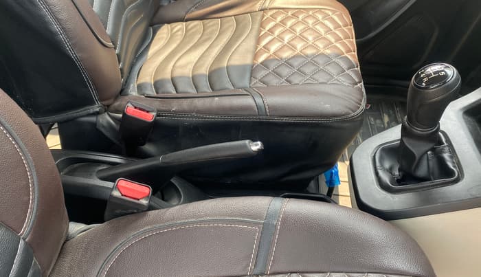2024 Maruti New Wagon-R VXI 1.0, Petrol, Manual, 31,976 km, Gear Lever