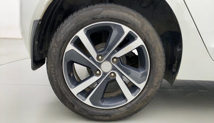2020 Tata ALTROZ XZ 1.2, Petrol, Manual, 14,826 km, Right Rear Wheel