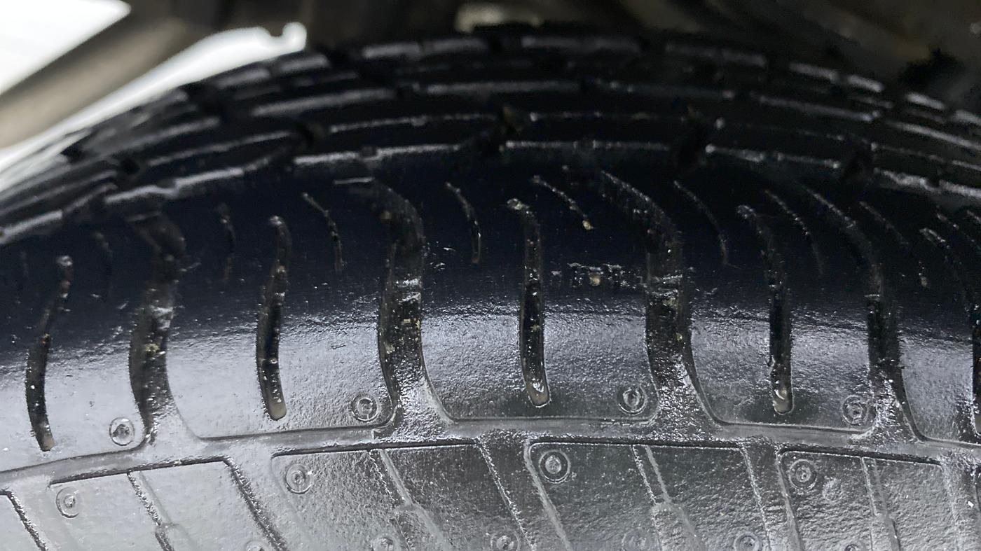 2019 Maruti Alto K10 VXI P, Petrol, Manual, 5,781 km, Right Rear Tyre Tread