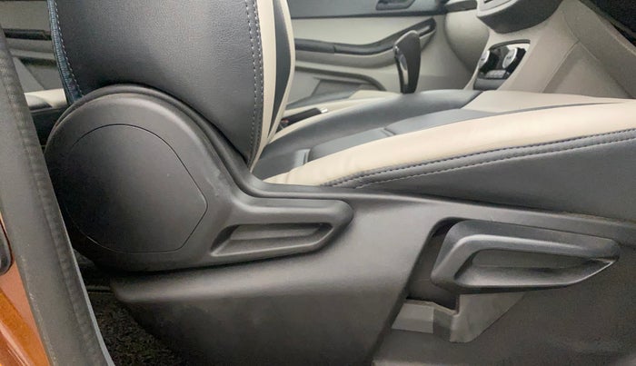 2025 Tata Tiago XZA iCNG, CNG, Automatic, 21,051 km, Driver Side Adjustment Panel