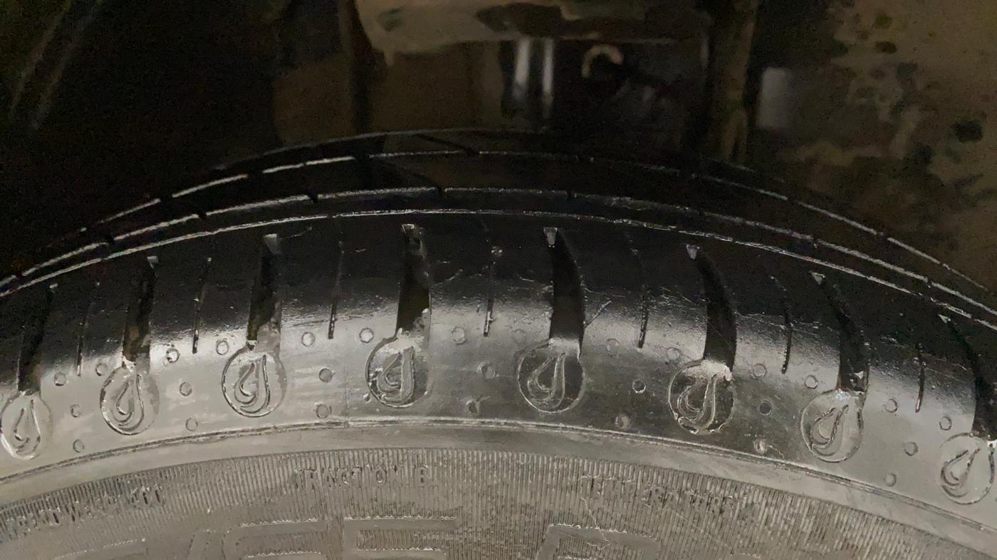 2025 Tata Tiago XZA iCNG, CNG, Automatic, 21,051 km, Right Front Tyre Tread