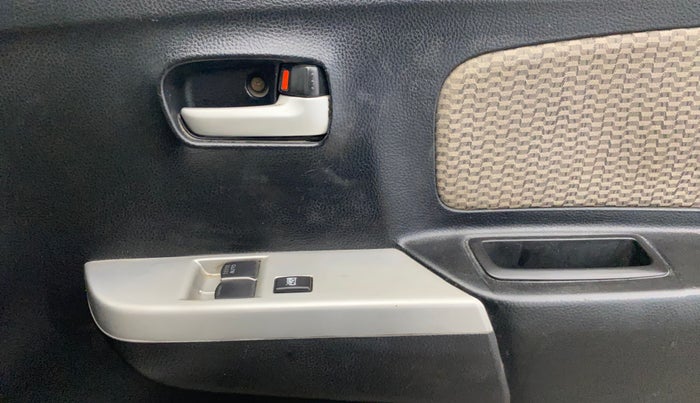 2014 Maruti Wagon R 1.0 LXI, Petrol, Manual, 72,635 km, Driver Side Door Panels Control