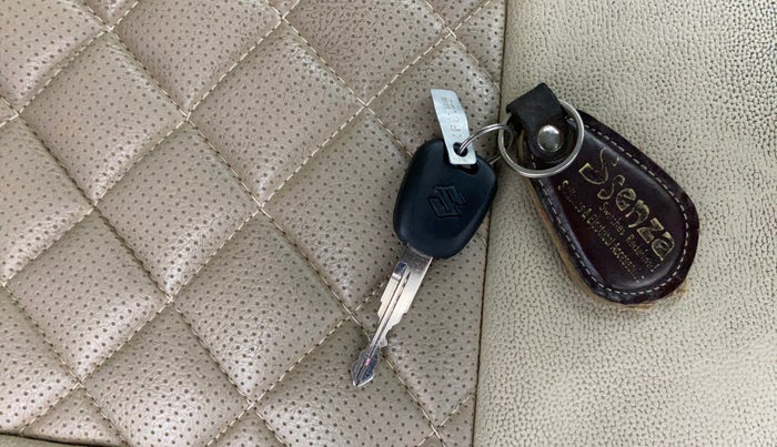 2014 Maruti Wagon R 1.0 LXI, Petrol, Manual, 72,635 km, Key Close Up