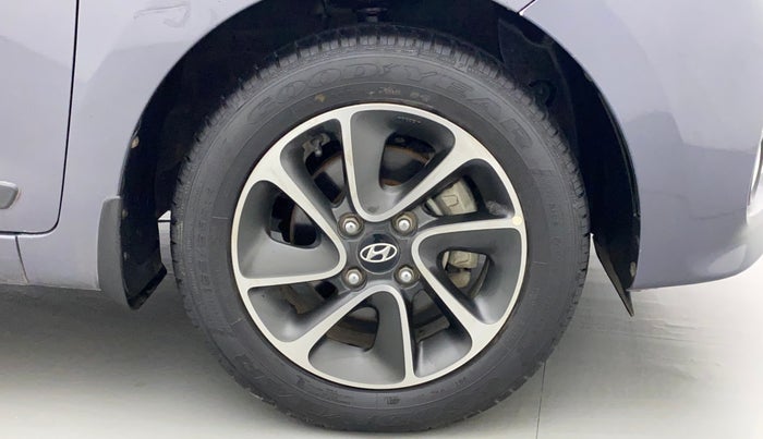 2018 Hyundai Grand i10 SPORTZ AT 1.2 KAPPA VTVT, Petrol, Automatic, 22,456 km, Right Front Wheel