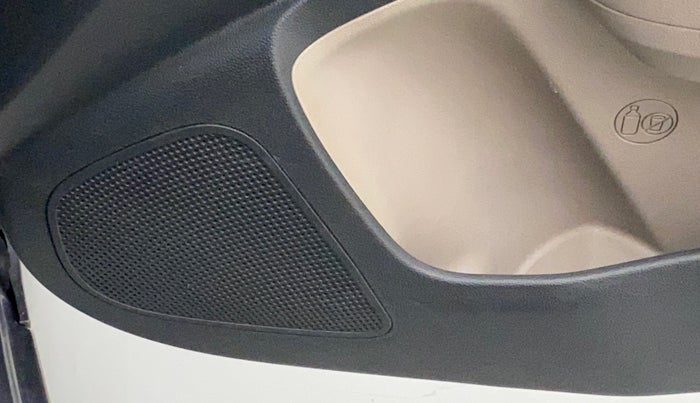 2018 Hyundai Grand i10 SPORTZ AT 1.2 KAPPA VTVT, Petrol, Automatic, 22,456 km, Infotainment system - Front speakers missing / not working