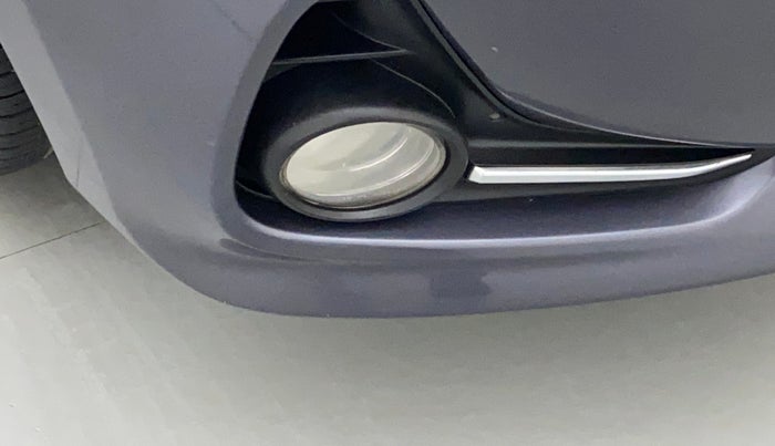 2018 Hyundai Grand i10 SPORTZ AT 1.2 KAPPA VTVT, Petrol, Automatic, 22,456 km, Right fog light - Not working
