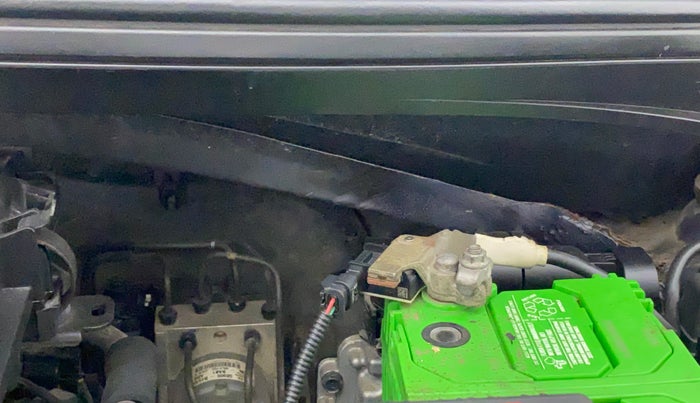 2018 Hyundai Grand i10 SPORTZ AT 1.2 KAPPA VTVT, Petrol, Automatic, 22,456 km, Firewall - Slight discoloration