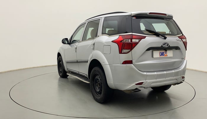 2019 Mahindra XUV500 W5, Diesel, Manual, 95,338 km, Left Back Diagonal