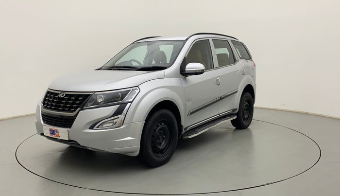 2019 Mahindra XUV500 W5, Diesel, Manual, 95,338 km, Left Front Diagonal