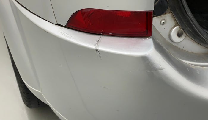 2019 Mahindra XUV500 W5, Diesel, Manual, 95,338 km, Rear bumper - Minor scratches
