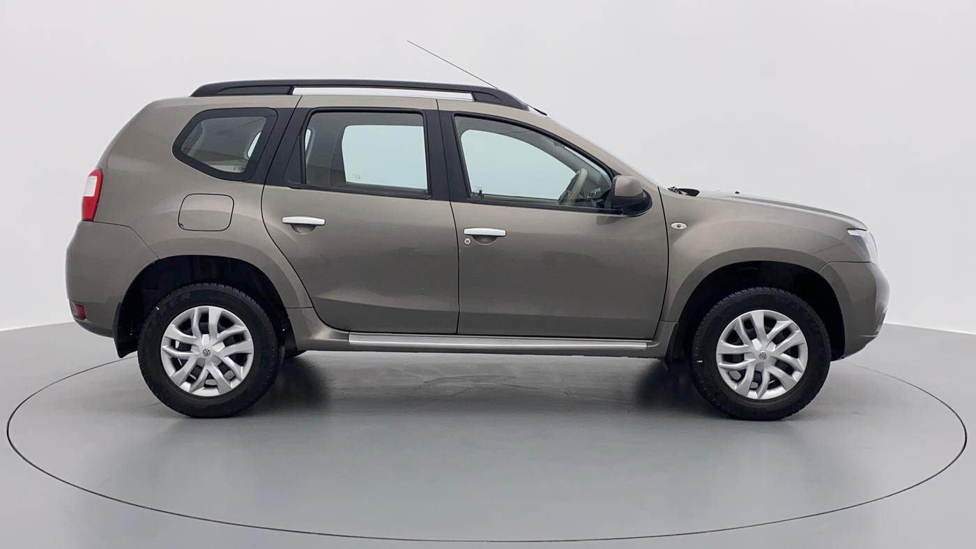 2016 Nissan Terrano XL P, Petrol, Manual, 23,824 km, Right Side View