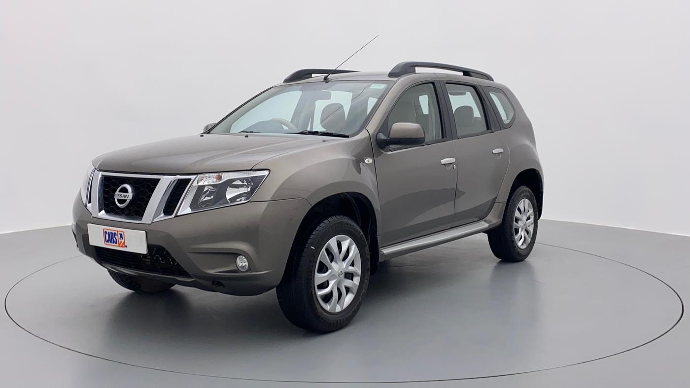 2016 Nissan Terrano XL P, Petrol, Manual, 23,824 km, Left Front Diagonal (45- Degree) View