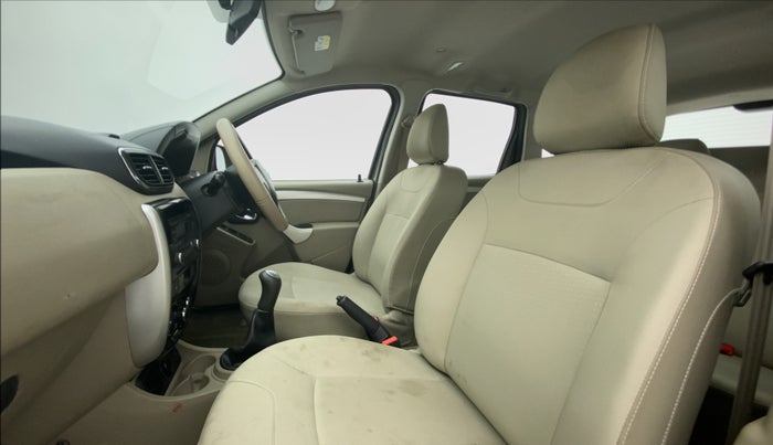 2016 Nissan Terrano XL P, Petrol, Manual, 23,824 km, Right Side Front Door Cabin View