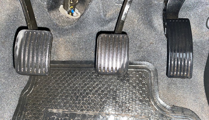 2015 Hyundai Xcent S 1.2, Petrol, Manual, 72,845 km, Pedals