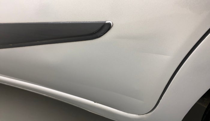 2017 Datsun Go T, Petrol, Manual, 68,815 km, Rear left door - Slightly dented
