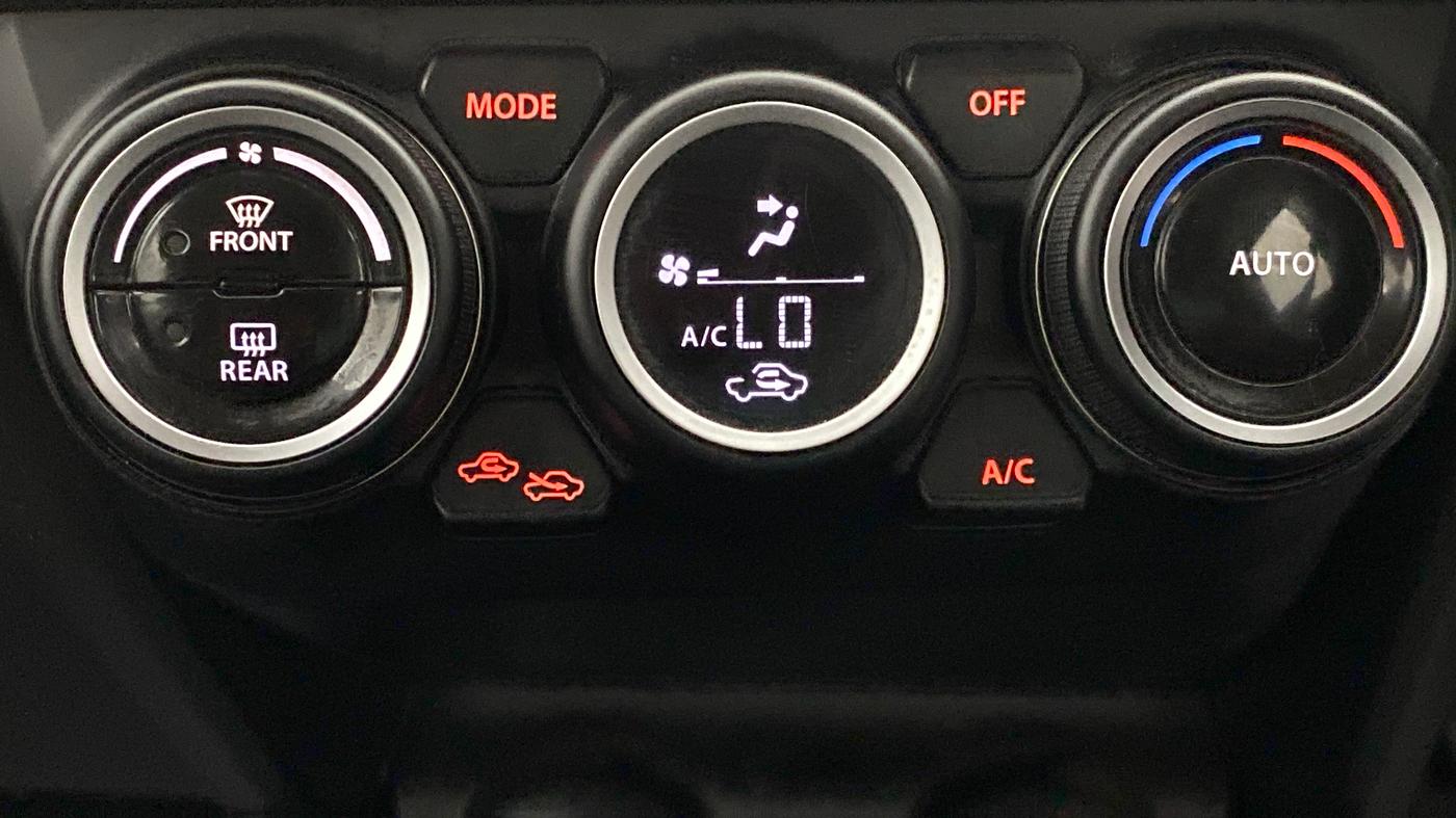 2021 Maruti Swift ZXI + AMT, Petrol, Automatic, 15,774 km, Automatic Climate Control