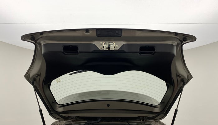 2021 Maruti Swift ZXI + AMT, Petrol, Automatic, 15,774 km, Boot Door Open