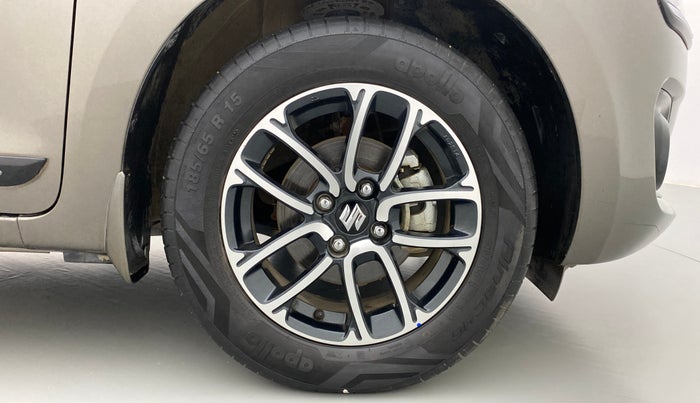 2021 Maruti Swift ZXI + AMT, Petrol, Automatic, 15,774 km, Right Front Wheel