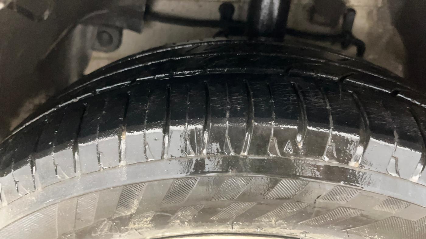 2014 Tata Zest XMS PETROL, Petrol, Manual, 69,402 km, Left Front Tyre Tread