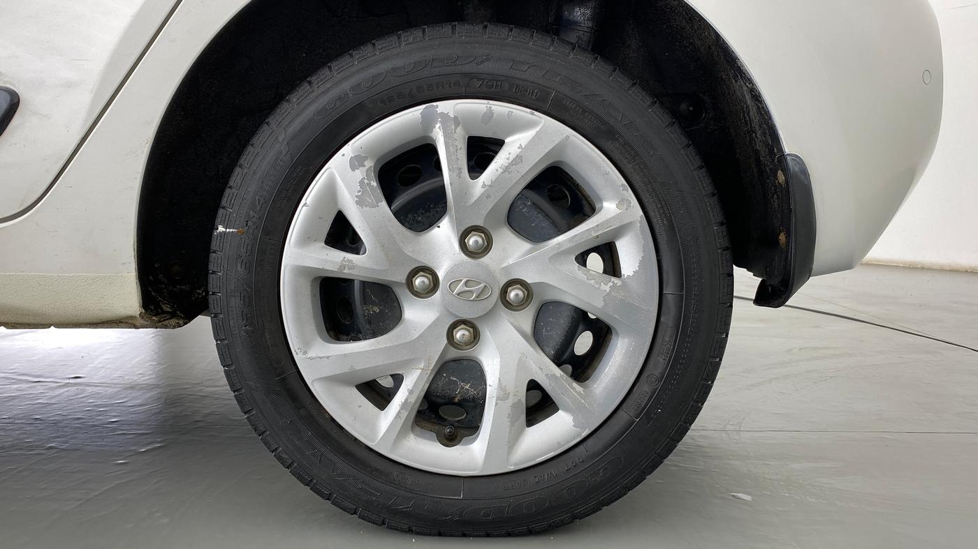 2017 Hyundai Grand i10 SPORTZ (O) 1.2 KAPPA VTVT, Petrol, Manual, 50,446 km, Left Rear Wheel