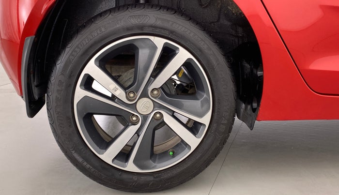 2021 Tata ALTROZ XZ 1.5 RTQ, Diesel, Manual, 10,412 km, Right Rear Wheel